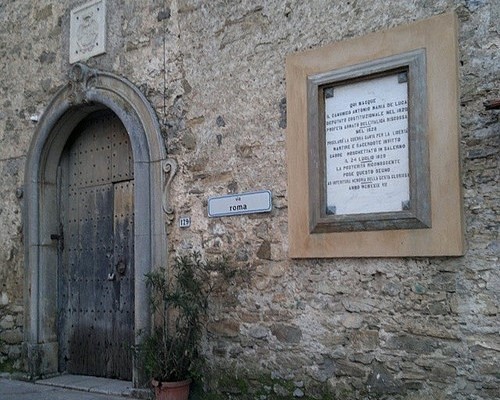 Casa natale del Canonico De Luca
