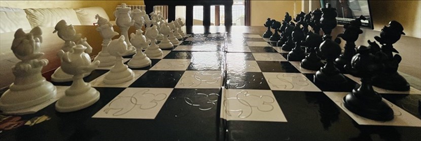 Giocare a scacchi per diventare campioni di strategie